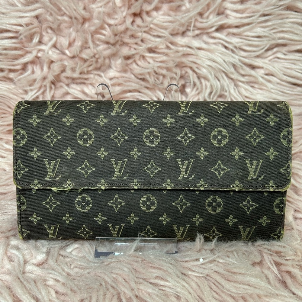 Louis Vuitton Mini Lin  Sarah Ebene Wallet Authentic